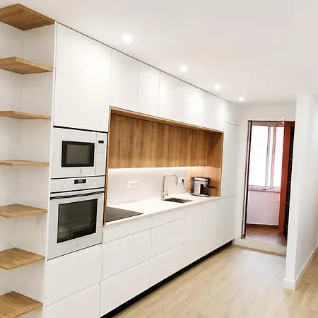 Alemar Apartment *